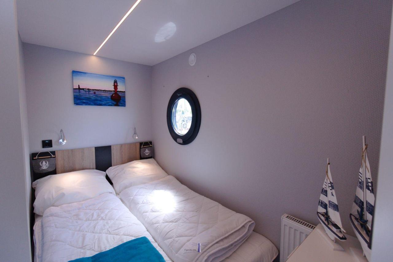 Hausboot Fjord Lacerta Mit Dachterrasse In Wendtorf 외부 사진